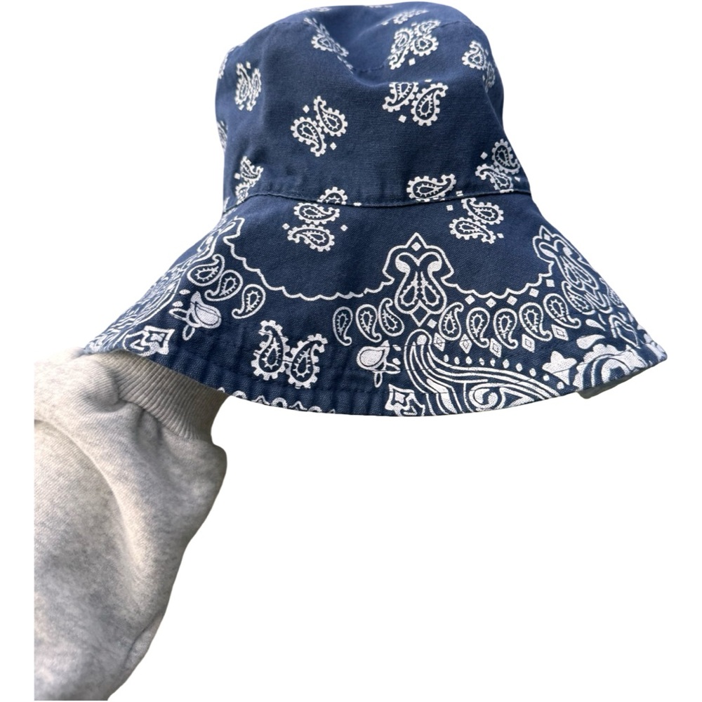 Free People Navy Paisley Bucket Hat (reversible!!) - Picture 2 of 8